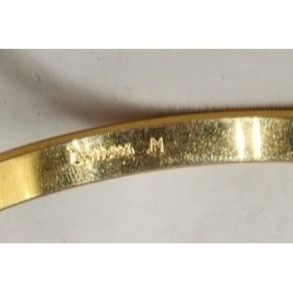 Gold Tone Etched Bangle Bracelet Signed - TRIFARI M - Picture 2 of 6